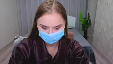 lukeriamoon online show from 10/07/25, 07:11