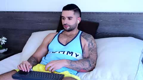 Lukhas f4f online show from 12/13/25, 08:14