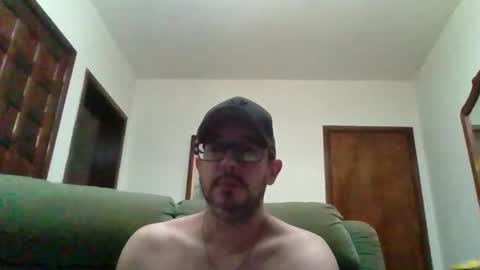 Snapshot of lukz88bigcock chatting on 02/10/25, 09:47 Luke online show from 02/10/25, 09:47