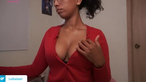 Snapshot of lulitauwu chatting on 02/22/26, 10:41 lulitauwu online show from 02/22/26, 10:41
