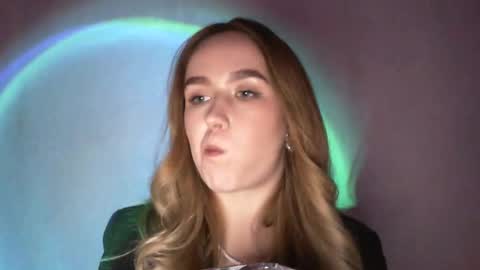 Lulu Baby18 online show from 02/06/25, 06:56