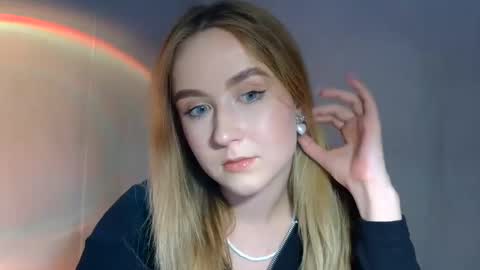 Lulu Baby18 online show from 03/06/25, 07:54