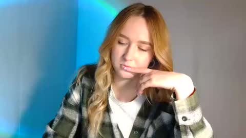 Lulu Baby18 online show from 03/07/25, 07:49