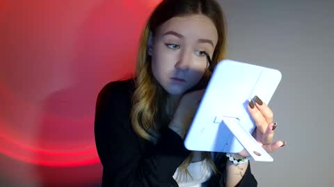 Lulu Baby18 online show from 10/19/25, 07:42