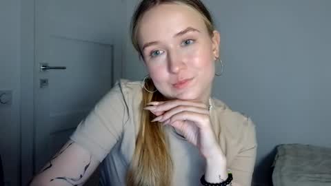Lulu Baby18 online show from 04/30/26, 08:57