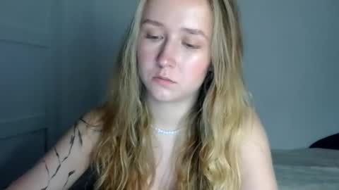 Lulu Baby18 online show from 06/10/26, 07:13
