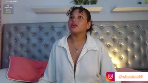 Snapshot of lulu_lovee_ chatting on 09/24/25, 03:21 lulu_lovee_ online show from 09/24/25, 03:21