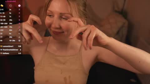 lulu_lovett online show from 02/19/25, 04:44