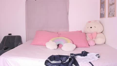 Snapshot of lulu_russell chatting on 01/09/25, 09:59 LULU online show from 01/09/25, 09:59