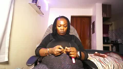 lulu_sparks1 online show from 07/07/26, 06:47
