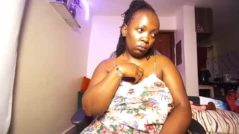 lulu_sparks1 online show from 07/12/26, 02:46