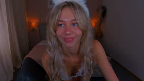 Alise online show from 06/24/26, 02:16