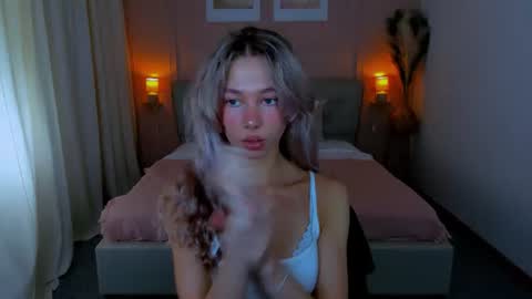 Alise online show from 07/23/26, 10:13
