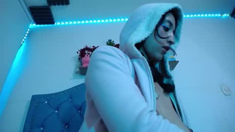 Luly online show from 12/03/24, 10:28