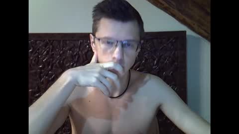 Snapshot of lumberjack_000 chatting on 11/02/25, 04:20 Jack online show from 11/02/25, 04:20