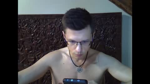 Andrew independent model 2000-0000 CET daily online show from 12/18/25, 07:53