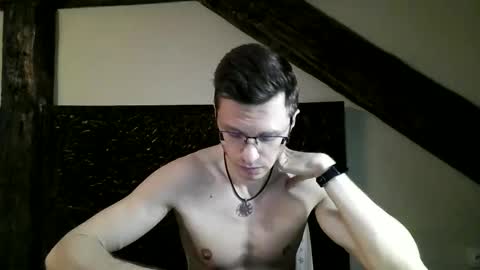 Andrew independent model 2000-0000 CET daily online show from 04/14/26, 06:47