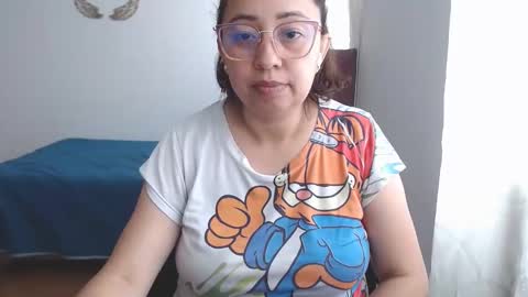Snapshot of lumi_84 chatting on 12/28/24, 06:50 LUMI online show from 12/28/24, 06:50