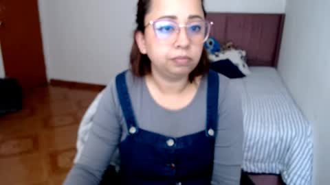 Snapshot of lumi_84 chatting on 02/16/25, 09:48 LUMI online show from 02/16/25, 09:48
