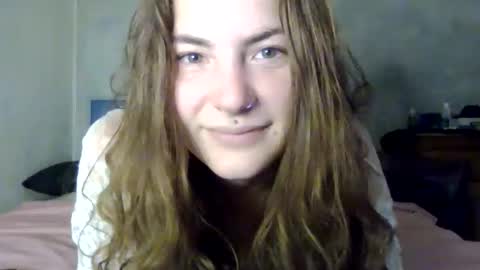 Snapshot of lumivex chatting on 11/30/25, 07:40 lumivex online show from 11/30/25, 07:40