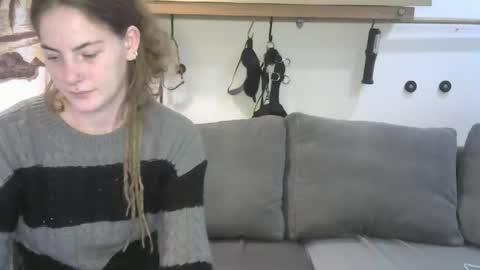 Snapshot of lumivex chatting on 12/17/25, 09:10 lumivex online show from 12/17/25, 09:10