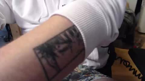 lumpie2508 online show from 10/20/25, 10:10