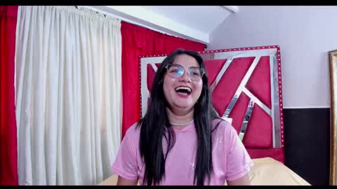 Snapshot of luna021_1 chatting on 09/17/25, 09:27 Luna online show from 09/17/25, 09:27