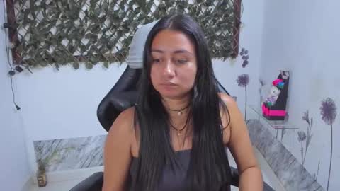 Luna  online show from 12/02/25, 09:10