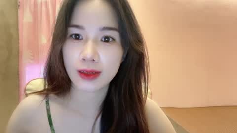 Snapshot of luna4739 chatting on 07/17/26, 09:38 Luna online show from 07/17/26, 09:38