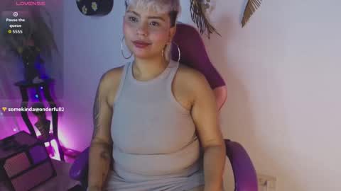 Snapshot of luna__cute chatting on 02/10/26, 11:20 Luna online show from 02/10/26, 11:20