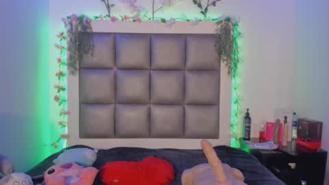 luna online show from 06/04/26, 04:51