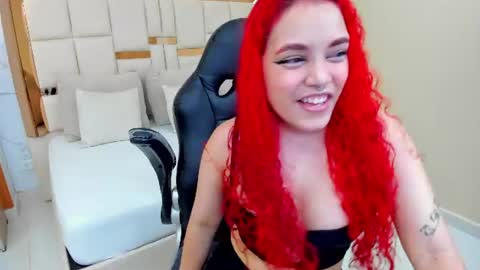 Luna online show from 07/24/26, 04:49