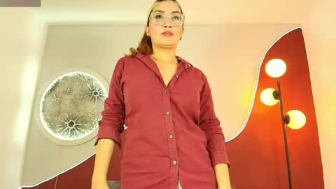 luna__velvet online show from 05/12/26, 12:46