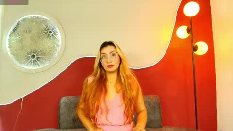 luna__velvet online show from 06/10/26, 12:15