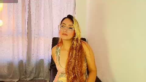 Snapshot of luna__velvet chatting on 07/06/26, 03:03 luna__velvet online show from 07/06/26, 03:03