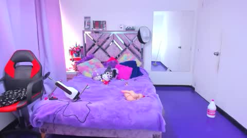 luna_analya online show from 02/04/26, 02:34