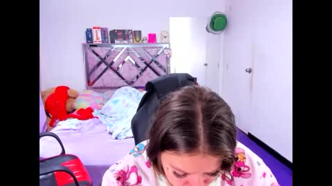 luna_analya online show from 06/08/26, 06:19