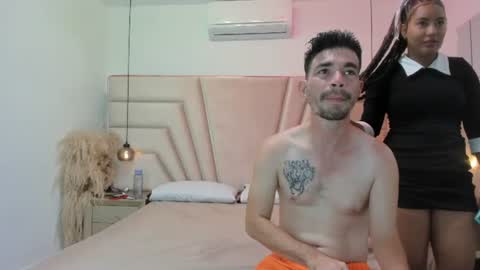 luna_and_axell online show from 07/08/26, 11:37