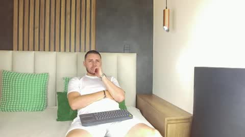 Snapshot of luna_and_jackson_ chatting on 05/23/26, 03:01 Luna Jackson online show from 05/23/26, 03:01