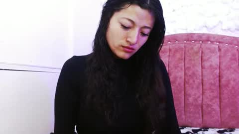 Snapshot of luna_azul_15 chatting on 02/06/25, 12:26 dalia online show from 02/06/25, 12:26