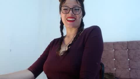Snapshot of luna_azul_15 chatting on 01/15/26, 02:21 dalia online show from 01/15/26, 02:21