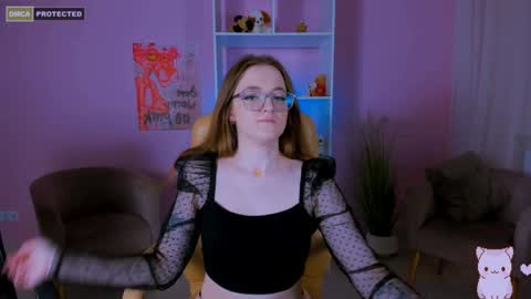 Snapshot of luna_berryy chatting on 12/28/24, 02:54 luna_berryy online show from 12/28/24, 02:54