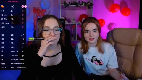 Snapshot of luna_berryy chatting on 02/14/25, 08:59 luna_berryy online show from 02/14/25, 08:59