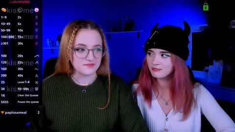 Snapshot of luna_berryy chatting on 10/03/25, 07:22 luna_berryy online show from 10/03/25, 07:22