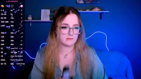 Snapshot of luna_berryy chatting on 10/11/25, 07:45 luna_berryy online show from 10/11/25, 07:45