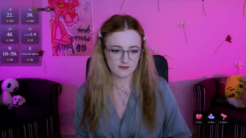 luna_berryy online show from 05/27/26, 07:44