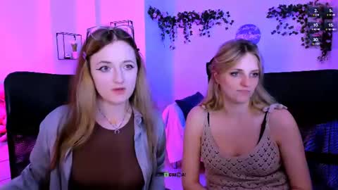 luna_berryy online show from 07/24/26, 07:01