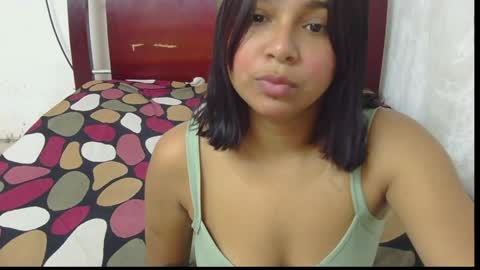Snapshot of luna_blondie8 chatting on 04/02/26, 07:00 luna online show from 04/02/26, 07:00