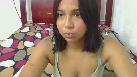 Snapshot of luna_blondie8 chatting on 04/25/26, 10:18 luna online show from 04/25/26, 10:18