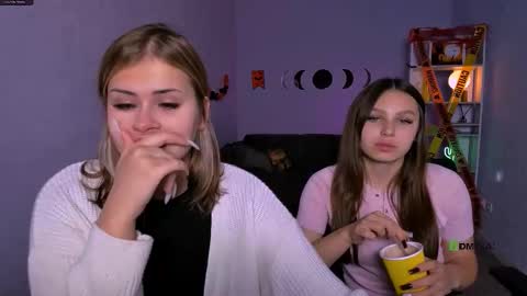 luna online show from 10/22/25, 07:13